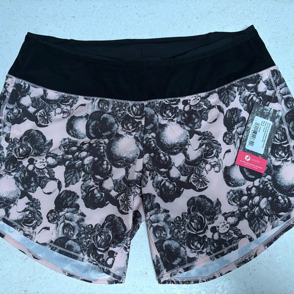Oiselle Black and Pink Floral Athletic Shorts Roga Long Toolbelt